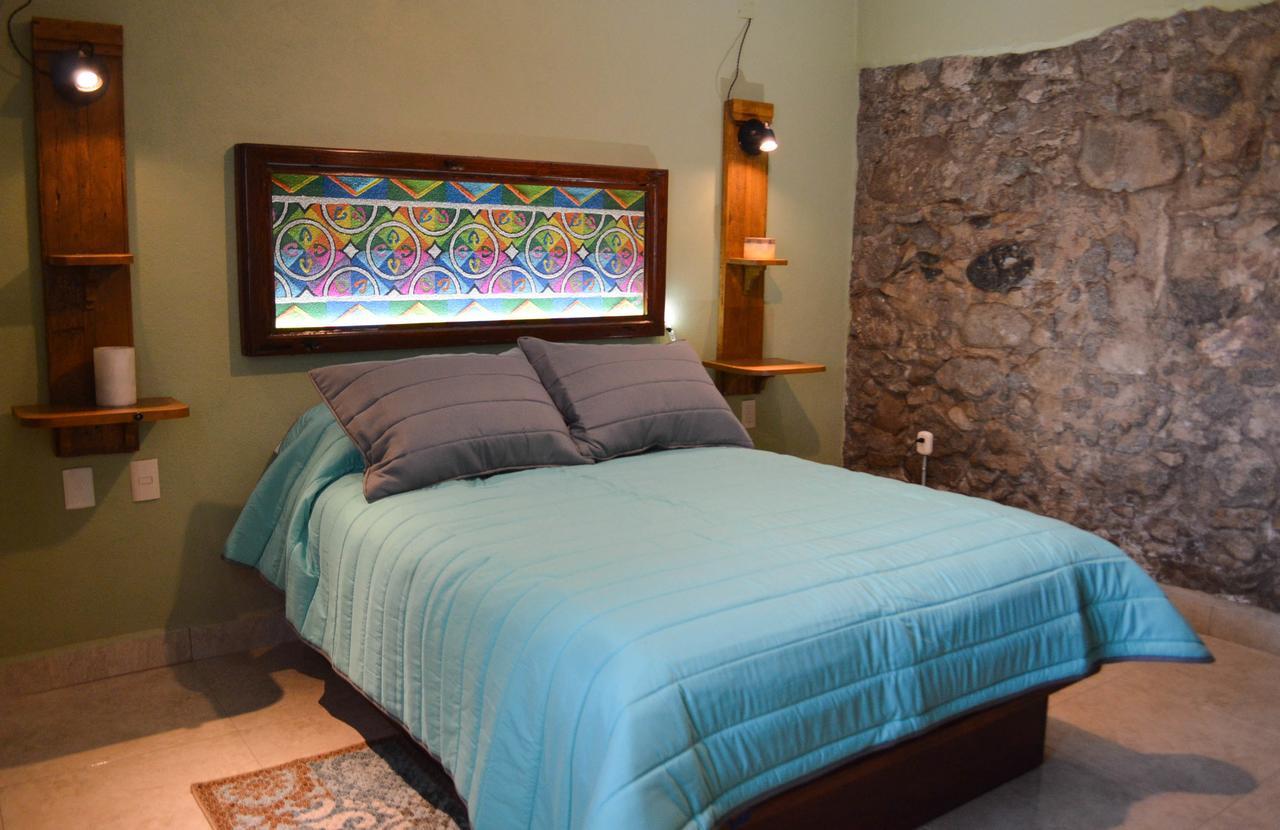 Hotel Las Candelas De กัวมานตลา ภายนอก รูปภาพ